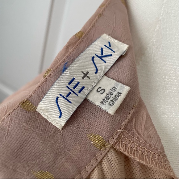 She + Sky Blush & Gold Long sleeve Dress Size S - Picture 10 of 11